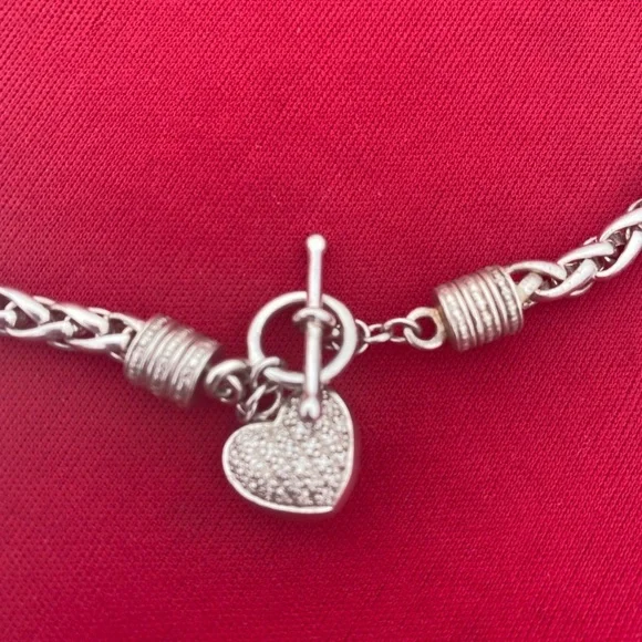 Authentic John Hardy Elegant Silver 925 Heart
Charm braided chain with necklace. - Picture 9 of 10